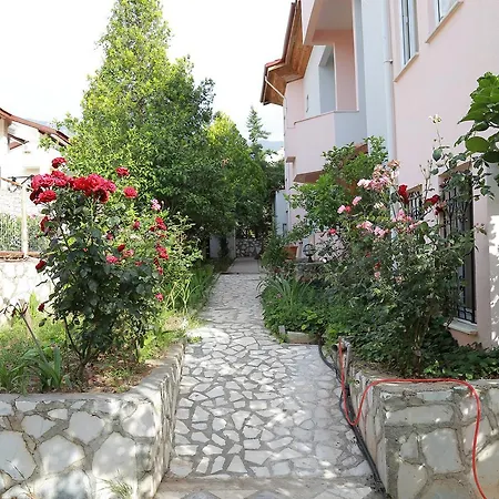 Manolya Apart Oludeniz